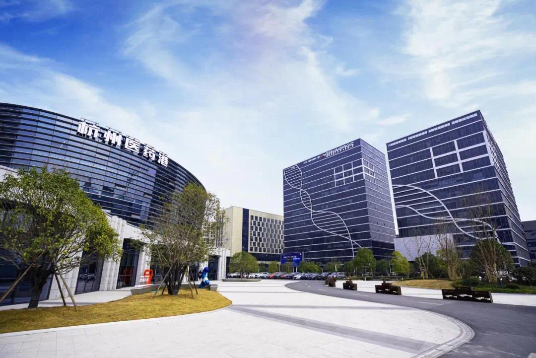 钱塘已集聚生物医药企业1700多家，产业规模突破500亿元。